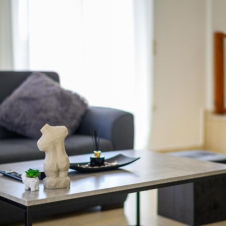קלמאטה Oliva Apartment מראה חיצוני תמונה